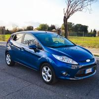 Ford Fiesta 1.4 5 porte Bz.- GPL Titanium