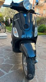 VESPA 125 LX