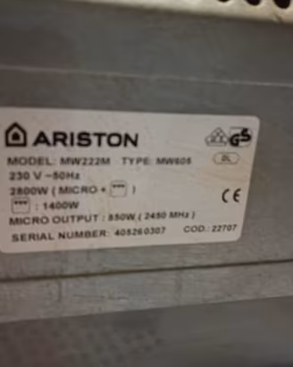 Forno a Microonde Ariston MW222M con Grill - 850W