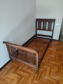 Struttura per letto in legno massello