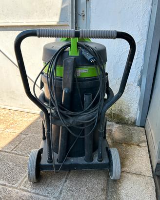 Aspirapolvere professionale