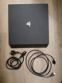 Playstation 4  Pro - PS4 Pro  + 5 JOYSTICK