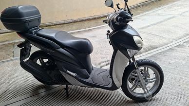 Yamaha xenter 150 con Revisione e tagliandi