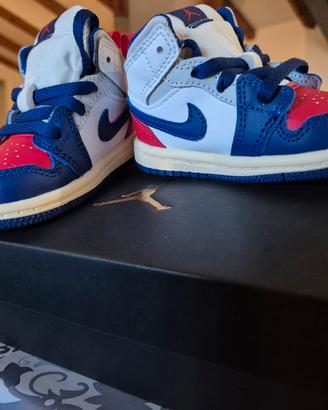 SCARPINE NIKE JORDAN 1 MID TG 19.5 