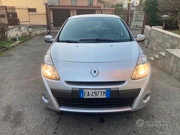 RENAULT CLIO 1.5 dCI 5 PORTE pochi chilometri