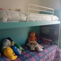 letto castello e armadio 