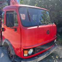 Camion Fiat OM40 gru e ribaltabile pat B