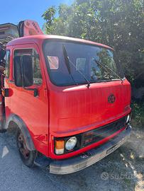 Camion Fiat OM40 gru e ribaltabile pat B