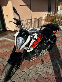 KTM Duke 125