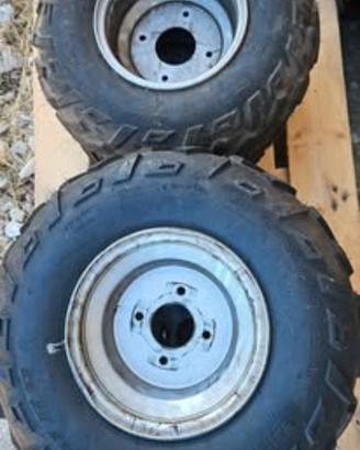 Gomme Quad 22x10-10