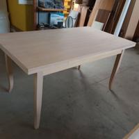 TAVOLO ALLUNGABILE NUOVO 160 cm X 190 cm - 240 cm