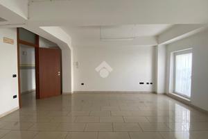 UFFICIO A VILLAFRANCA DI VERONA