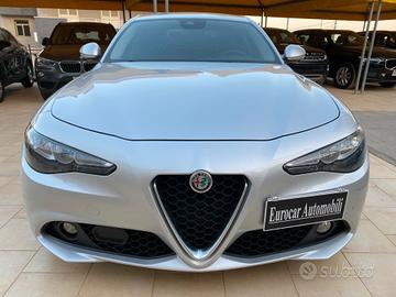 Alfa Romeo Giulia 2.2 150 CV Super