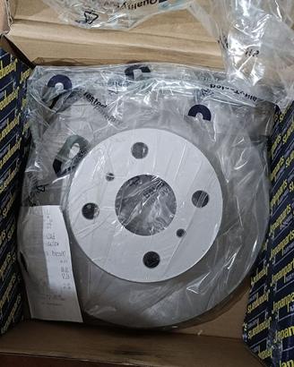 Dischi freno Toyota Yaris +Y.Verso 1.0-1.3-1.4 D4D