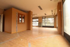 NEGOZIO A CANONICA D'ADDA