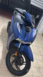 sh 125