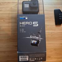 GoPro Hero 5 black + 2 batterie