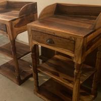 Comodini in legno Indiano
