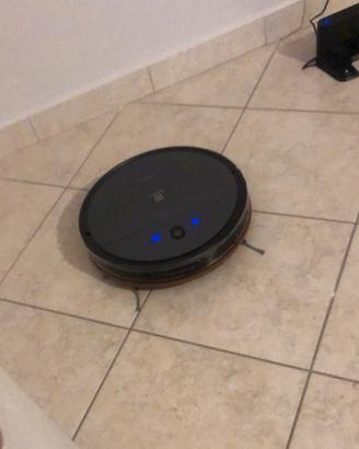 Robot aspirapolvere