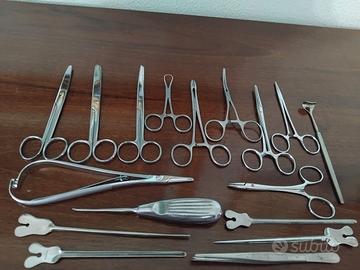   strumenti chirurgici sterilizzatori vintage 