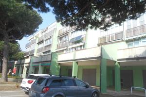 2 LOCALI A COMACCHIO