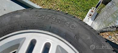 gomme 175/70 r14c 