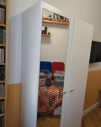 Armadio da camera-ingresso 90€