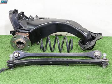 BMW F44 Mozzo fusello posteriore sinistro| 23541