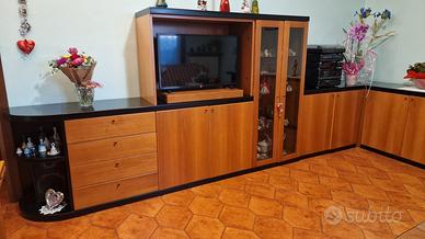 Credenza e scarpiera, piu specchio