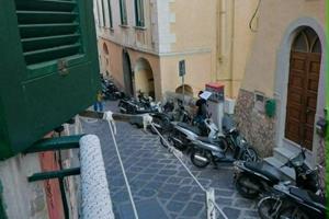 Procida - Vicino Corricella