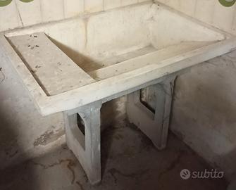 lavandino da giardino