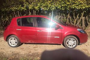 Renault clio 90500 km