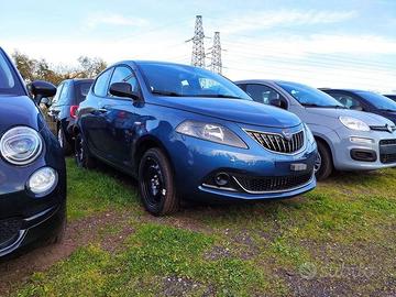 Lancia Ypsilon 1.0 FireFly 5 porte S&S Hybrid...