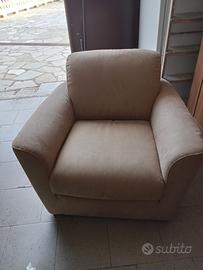 Poltrona Natuzzi color beige