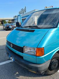 Volkswagen T4