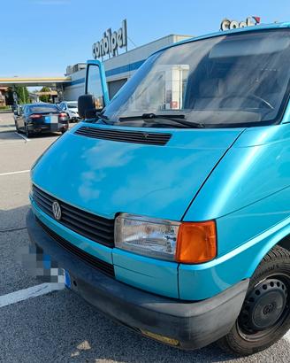 Volkswagen T4