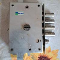 Serratura porta blindata