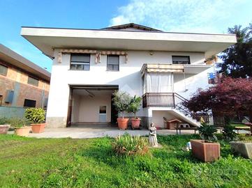 CAPANNONE A ALPIGNANO