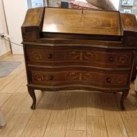 Antico mobiletto anni 20 d’antiquariato scrittoio