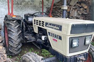 Trattore agricolo Lamborghini R603B