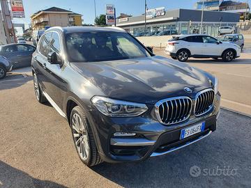 BMW X3 BENZINA LUXURY LINE