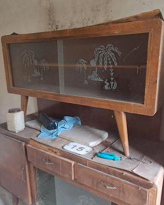 Credenza anni 50 da restaurare