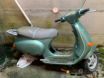 Vespa 125