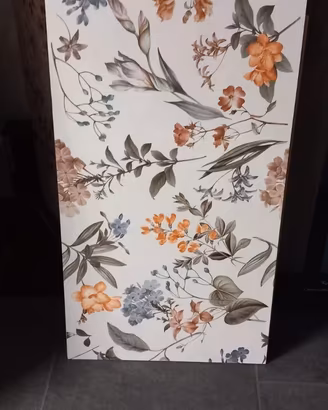 PIASTRELLE DI VARI FORMATI E MODELLI IN STOCK