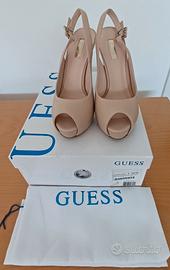 sandalo "Guess"