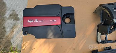 Copertura  motore  Alfa 159 2.0 GTDm