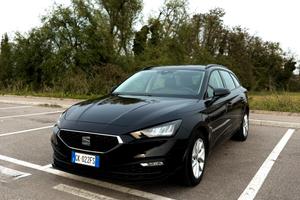 SEAT LEON ibrida 1.0 81kw/110cv NEOPATENTATI