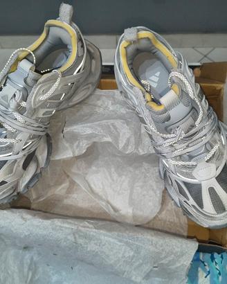 Adidas XLG RUNNER DELUXE 100% originali 