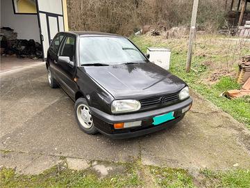 Golf 1.4 benzina anno 1992 km 77.000
