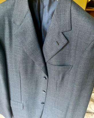 BRIONI abiti, cappotti o pantaloni